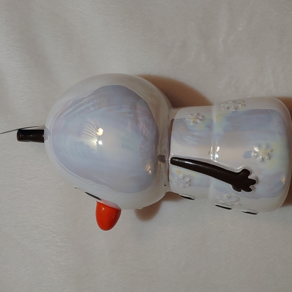 NWT: Hallmark Disney Frozen II Olaf sounds piggy bank - Picture 3 of 6